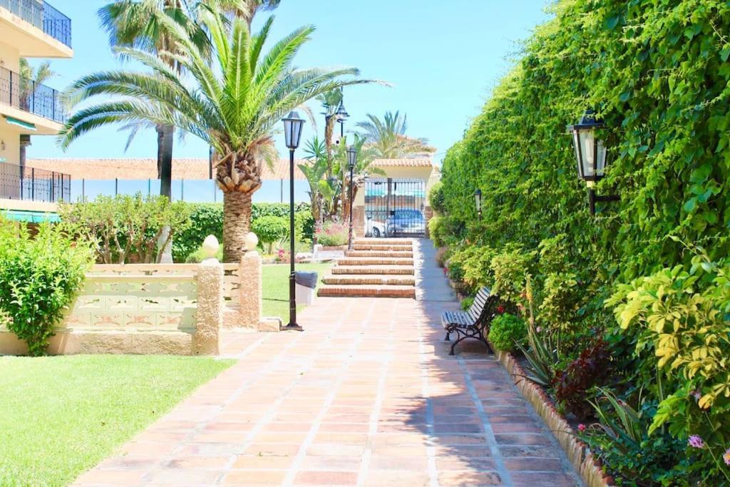 Bakari Koko Apartment Torremolinos Ngoại thất bức ảnh